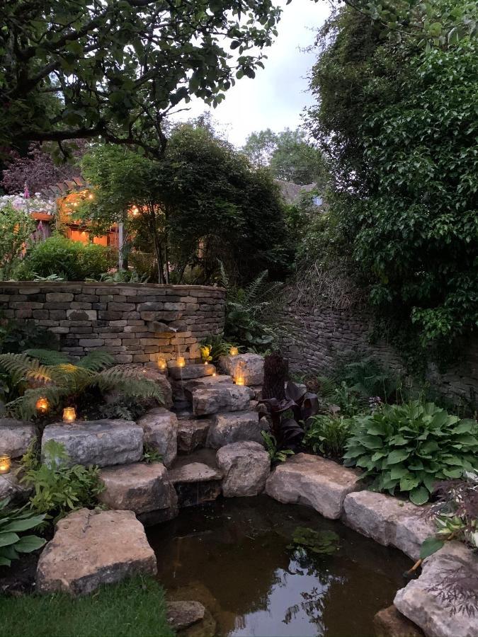 Dove Cottage Bisley  Экстерьер фото