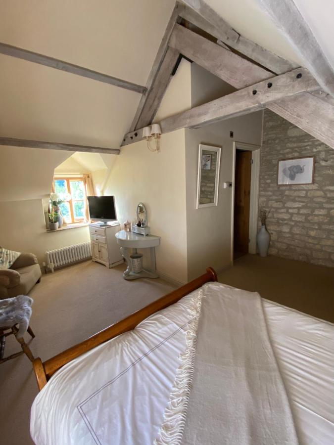Dove Cottage Bisley  Экстерьер фото