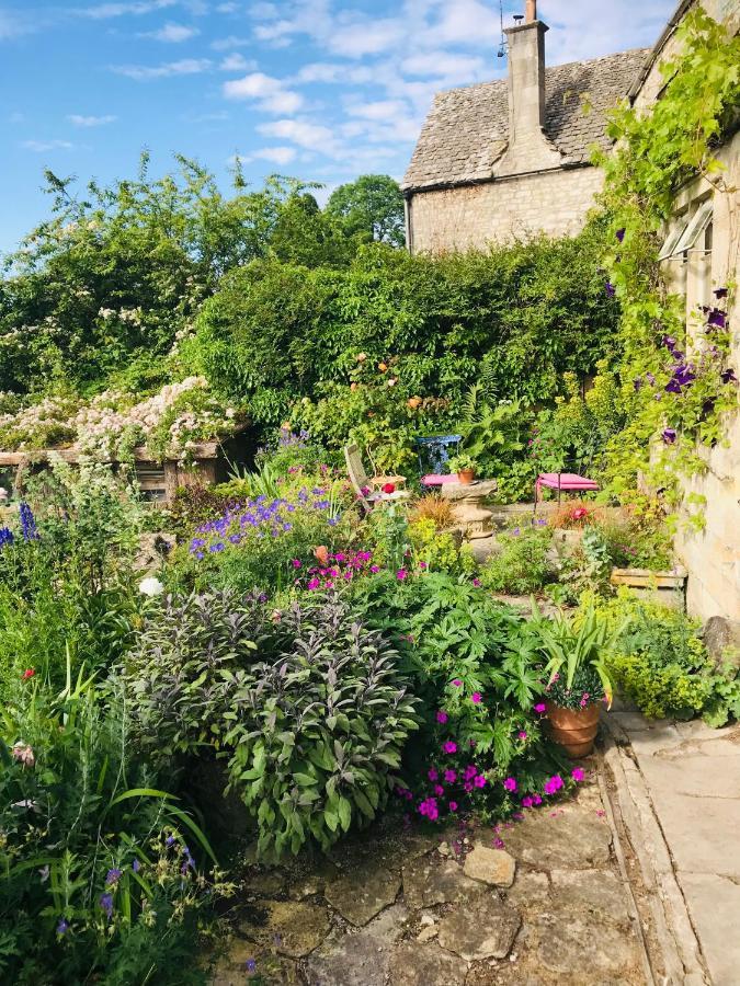 Dove Cottage Bisley  Экстерьер фото