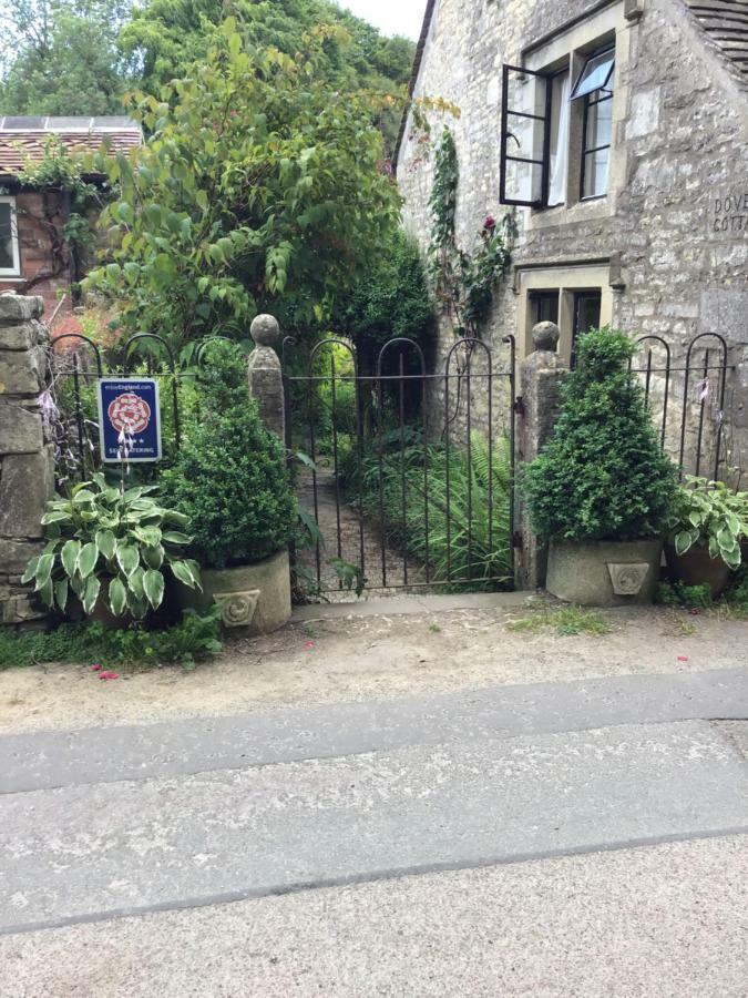 Dove Cottage Bisley  Экстерьер фото