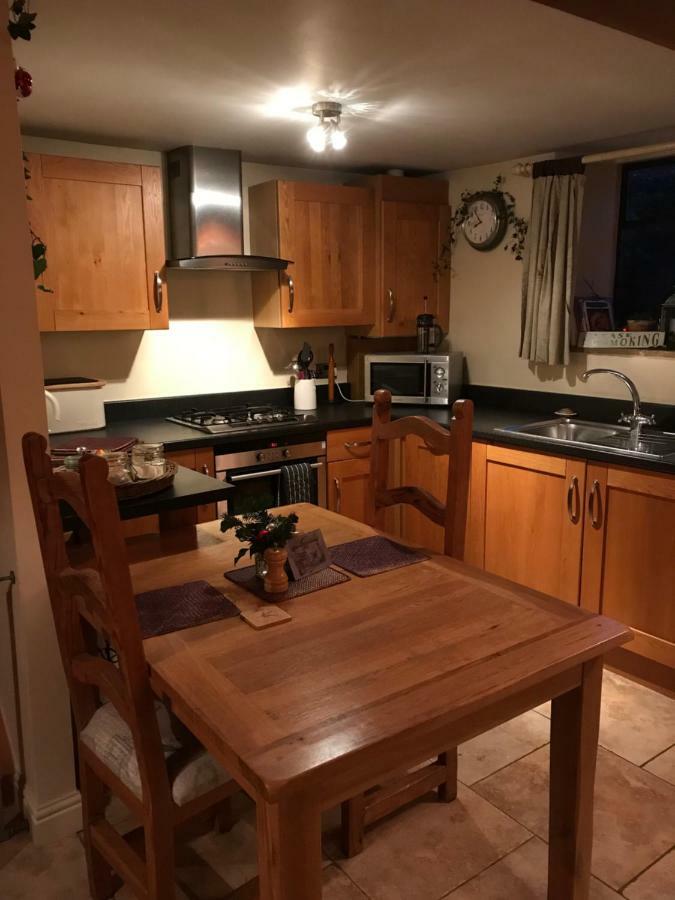 Dove Cottage Bisley  Экстерьер фото
